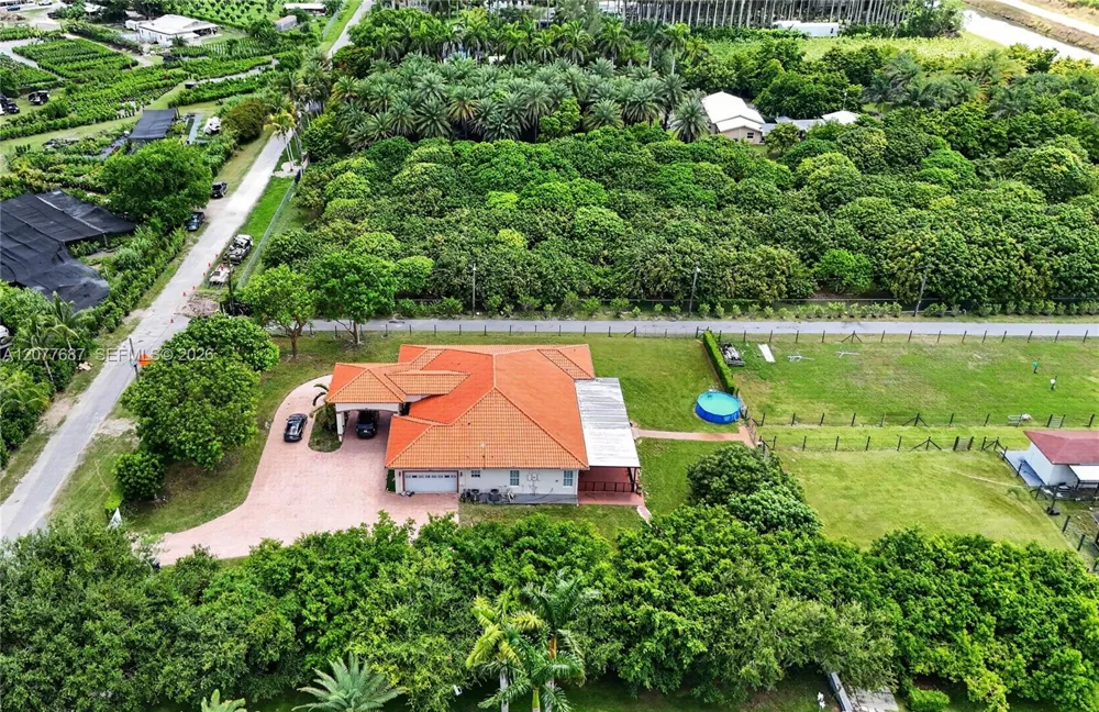 21255 SW 213th Ave Rd Miami, FL 33187