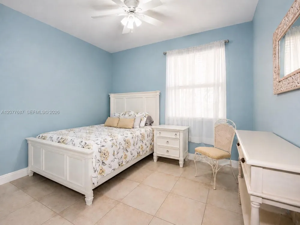 21255 SW 213th Ave Rd Miami, FL 33187