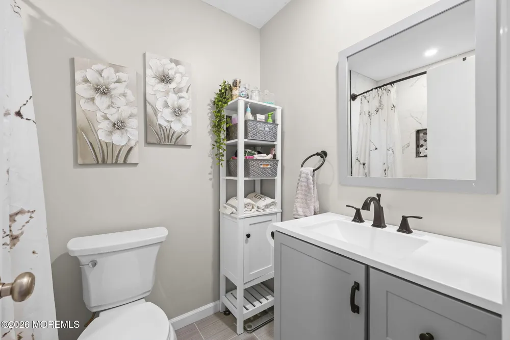 3 Eagle Court Howell, NJ 07731