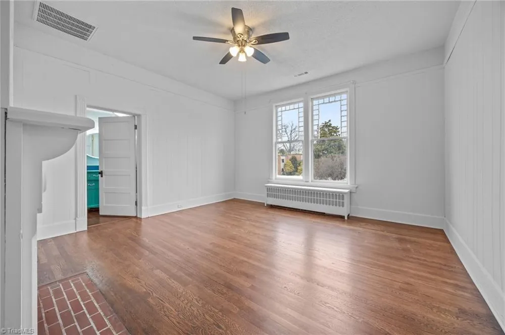 408 S Main Street Reidsville, NC 27320