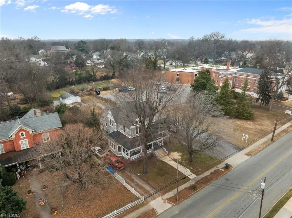 408 S Main Street Reidsville, NC 27320