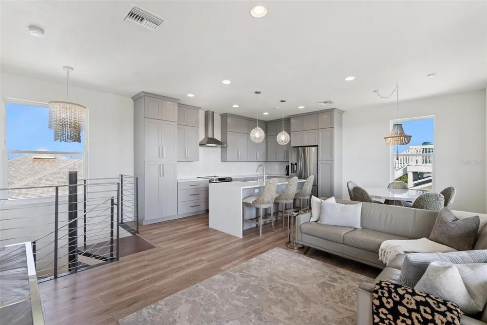 6274 TURTLEMOUND ROAD New Smyrna Beach, FL 32169