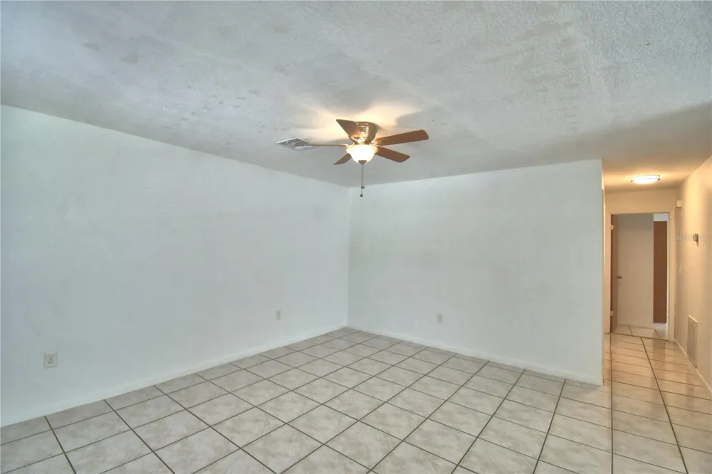 914 GRAPE AVENUE St Cloud, FL 34769
