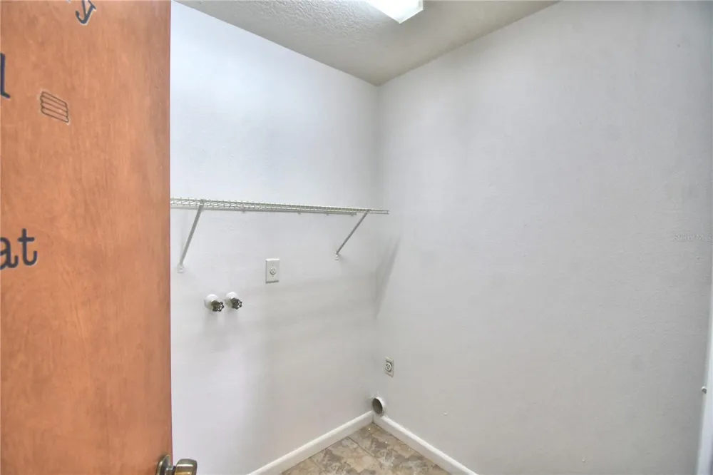 914 GRAPE AVENUE St Cloud, FL 34769
