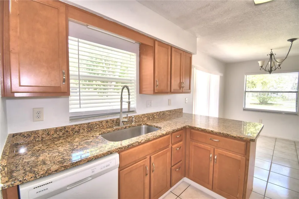 914 GRAPE AVENUE St Cloud, FL 34769