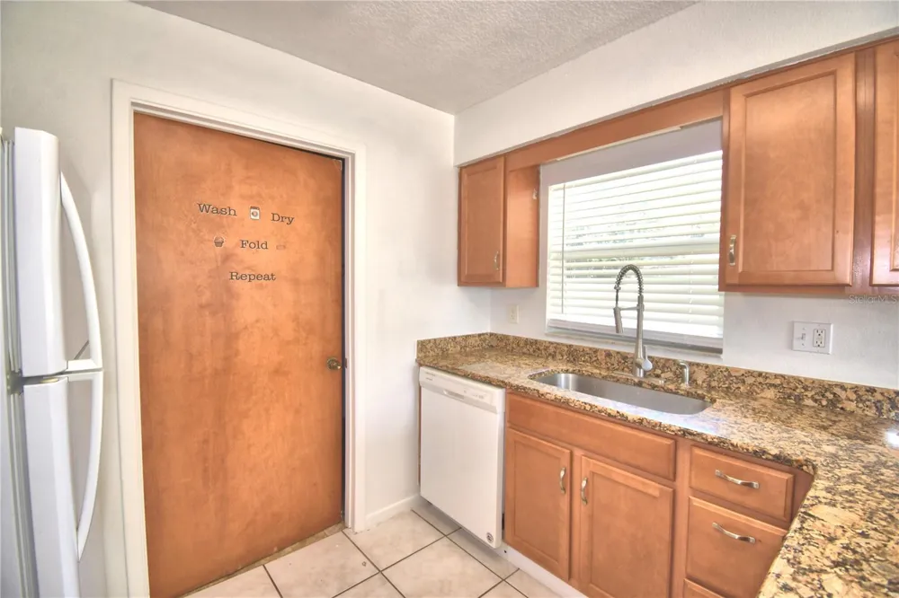914 GRAPE AVENUE St Cloud, FL 34769