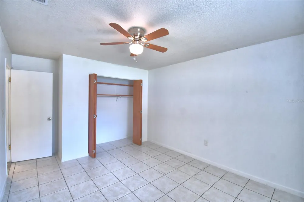 914 GRAPE AVENUE St Cloud, FL 34769