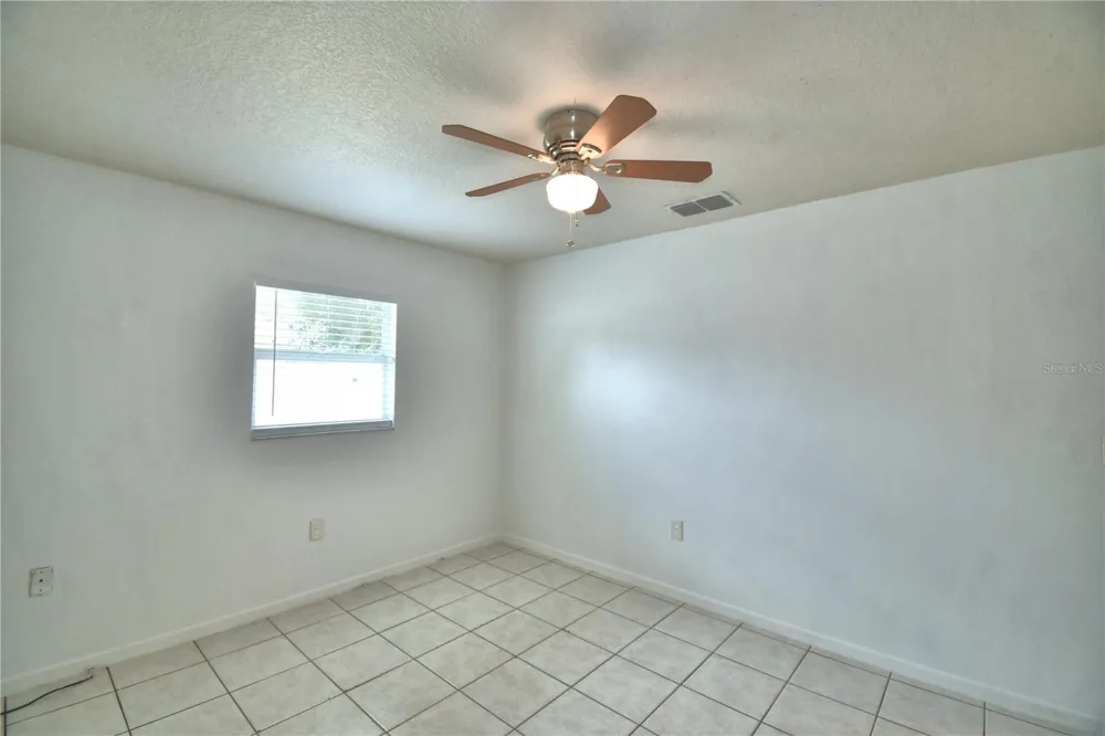 914 GRAPE AVENUE St Cloud, FL 34769