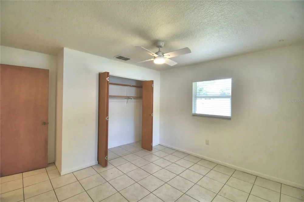 914 GRAPE AVENUE St Cloud, FL 34769