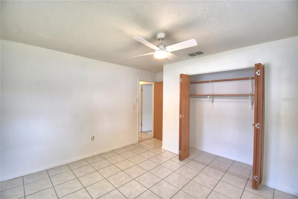 914 GRAPE AVENUE St Cloud, FL 34769
