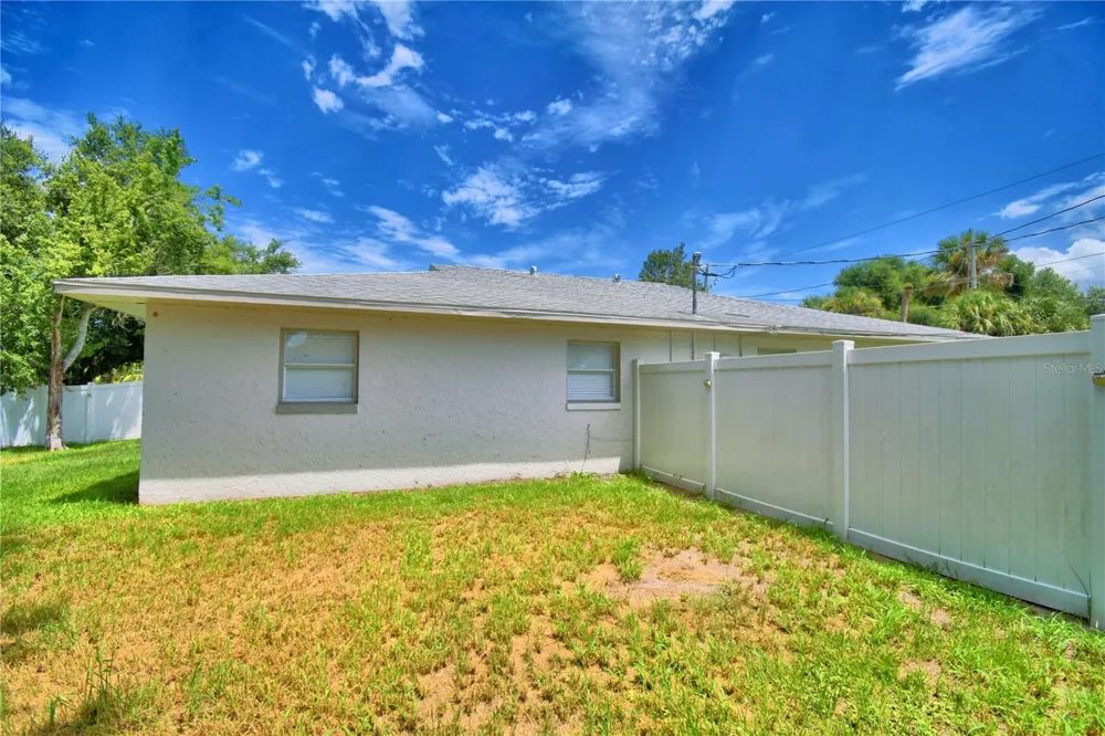 914 GRAPE AVENUE St Cloud, FL 34769