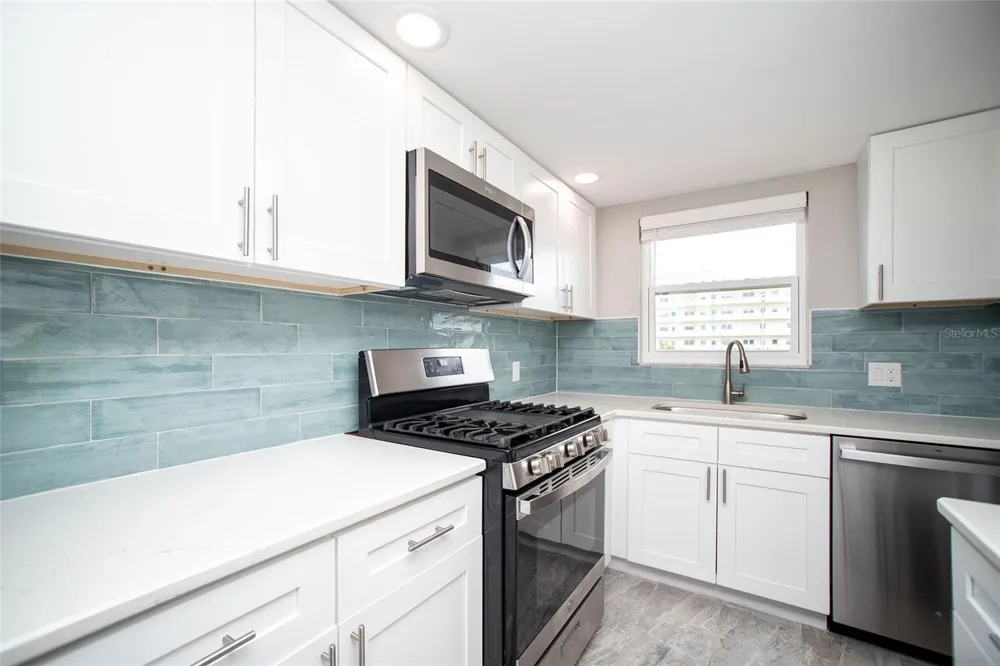 5840 30TH AVENUE S #202 Gulfport, FL 33707