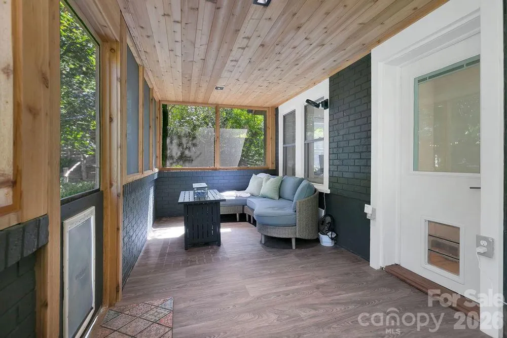 354 King Road Pisgah Forest, NC 28768