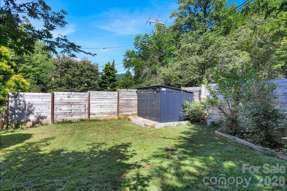 354 King Road Pisgah Forest, NC 28768