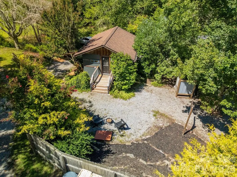 354 King Road Pisgah Forest, NC 28768