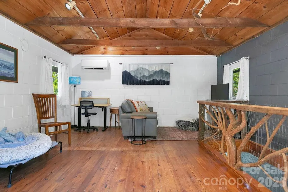 354 King Road Pisgah Forest, NC 28768