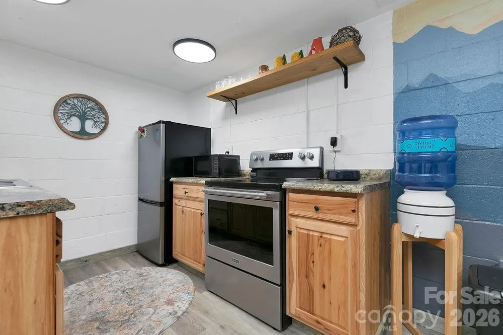 354 King Road Pisgah Forest, NC 28768