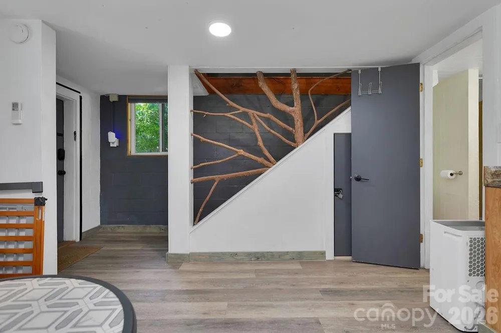 354 King Road Pisgah Forest, NC 28768