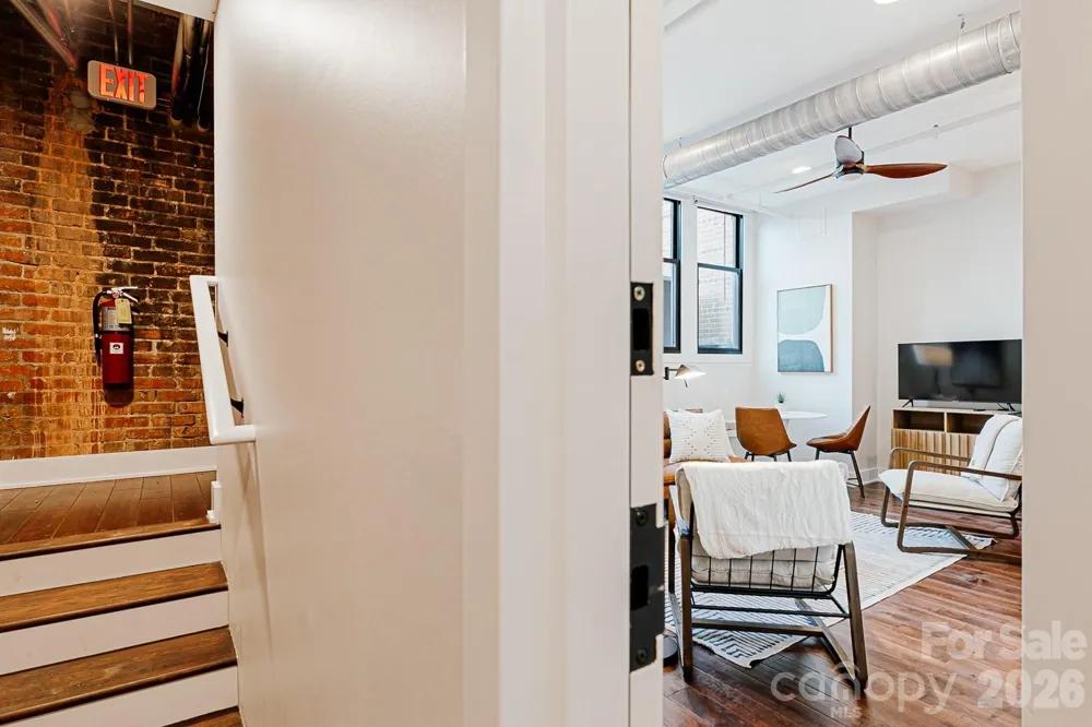 122 College Street #202 Asheville, NC 28801