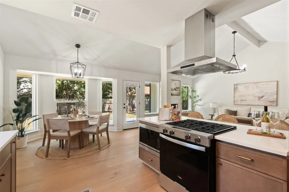 410 Oakridge Pass Cedar Park, TX 78613
