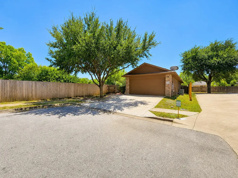 3101 Barksdale Drive Austin, TX 78725