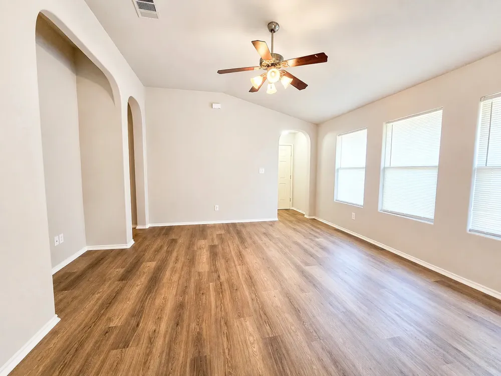 3101 Barksdale Drive Austin, TX 78725