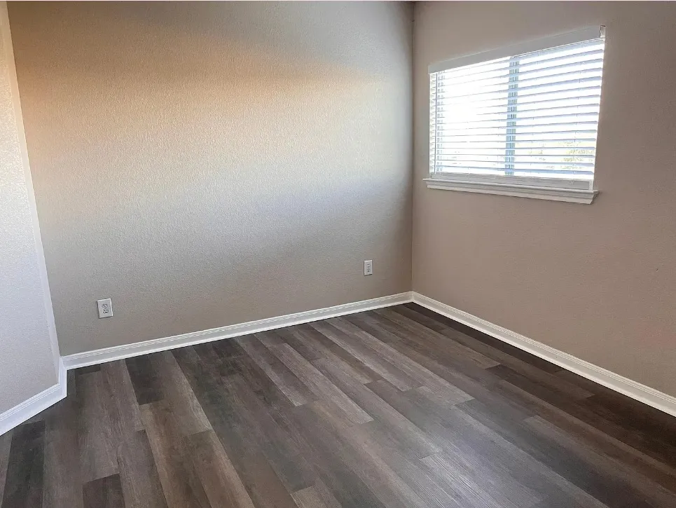243 Devonshire Drive Kyle, TX 78640