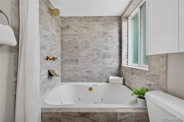 3856 S Gibralter Street Aurora, CO 80013