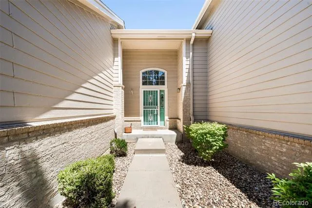 9663 Brentwood Way #B Broomfield, CO 80021