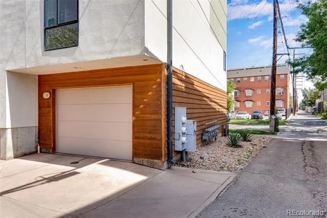 822 25th Street Denver, CO 80205