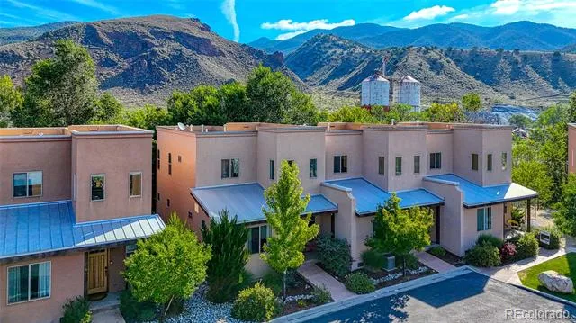 402 E Sackett Avenue #F Salida, CO 81201