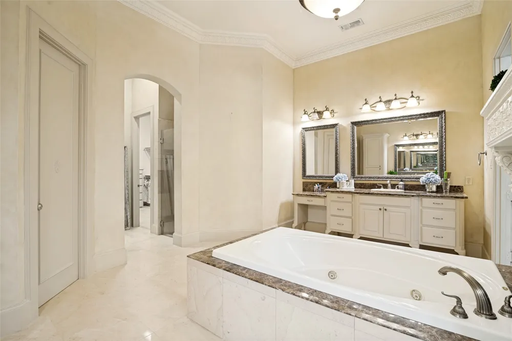 1634 Torrey Pines Lane Frisco, TX 75034