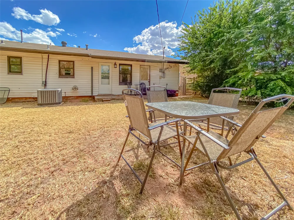 3160 Sherry LN Abilene, TX 79603