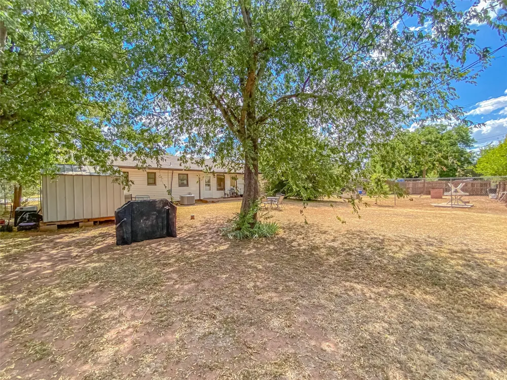 3160 Sherry LN Abilene, TX 79603