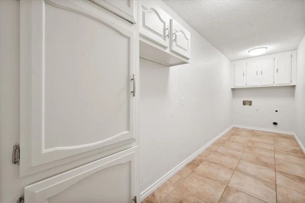 108 Haywood Drive Benbrook, TX 76126