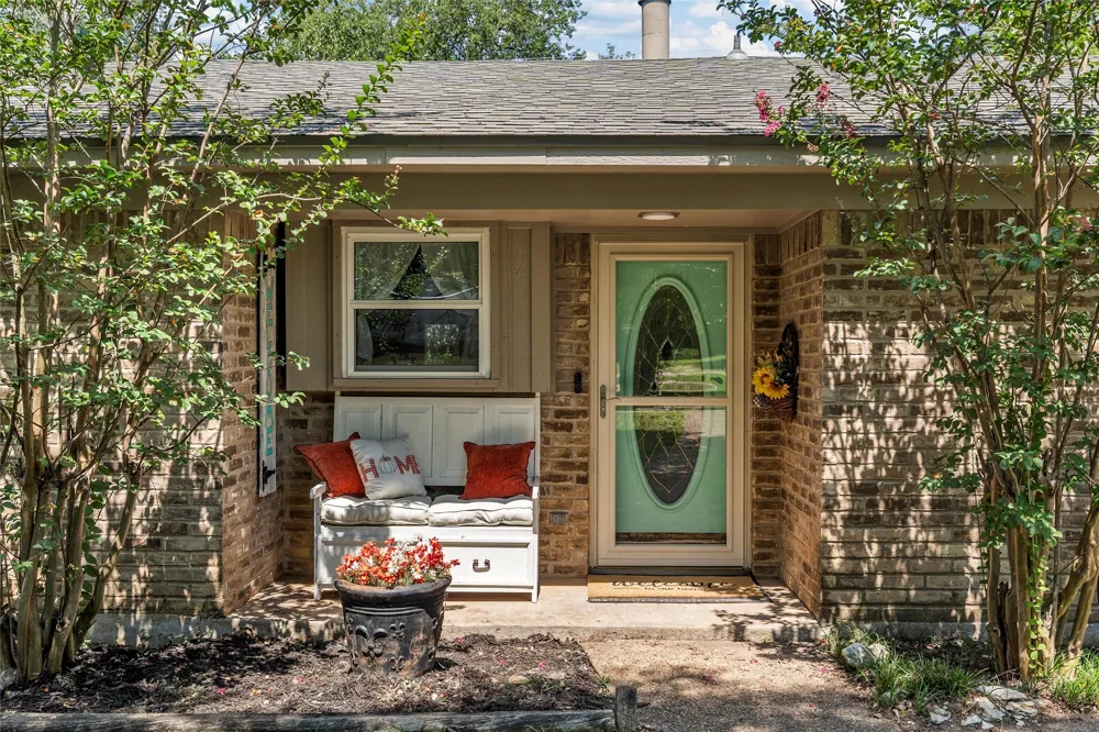 611 Rosenthal Road Lorena, TX 76655