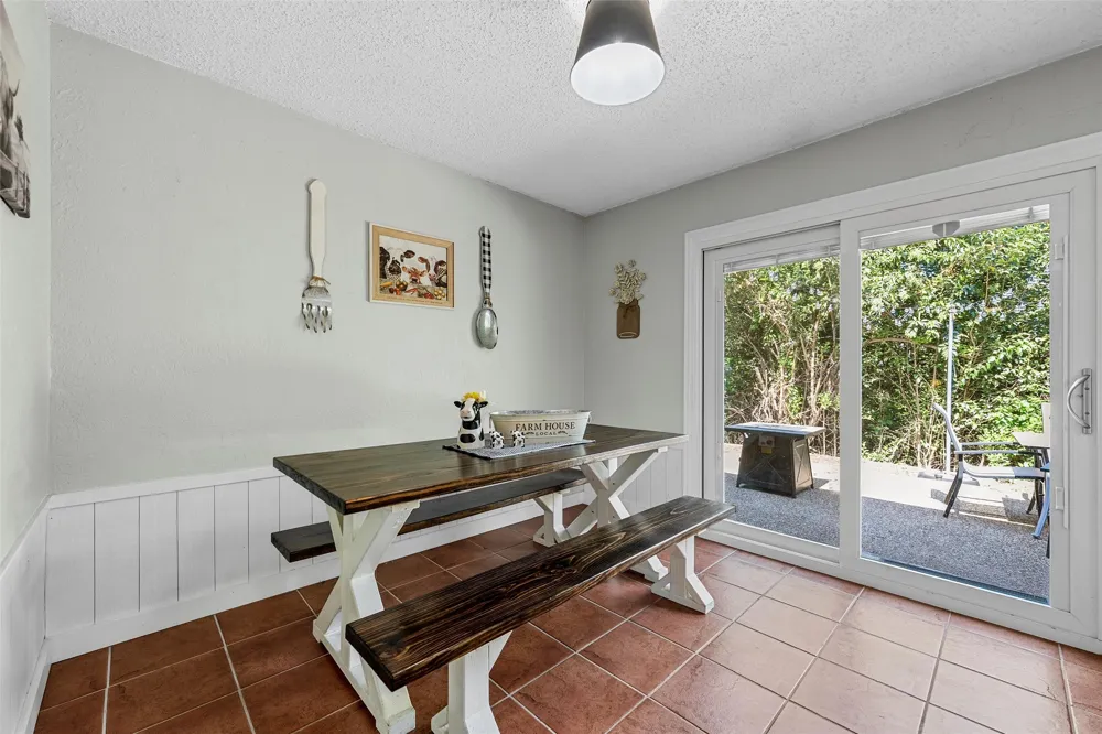 611 Rosenthal Road Lorena, TX 76655