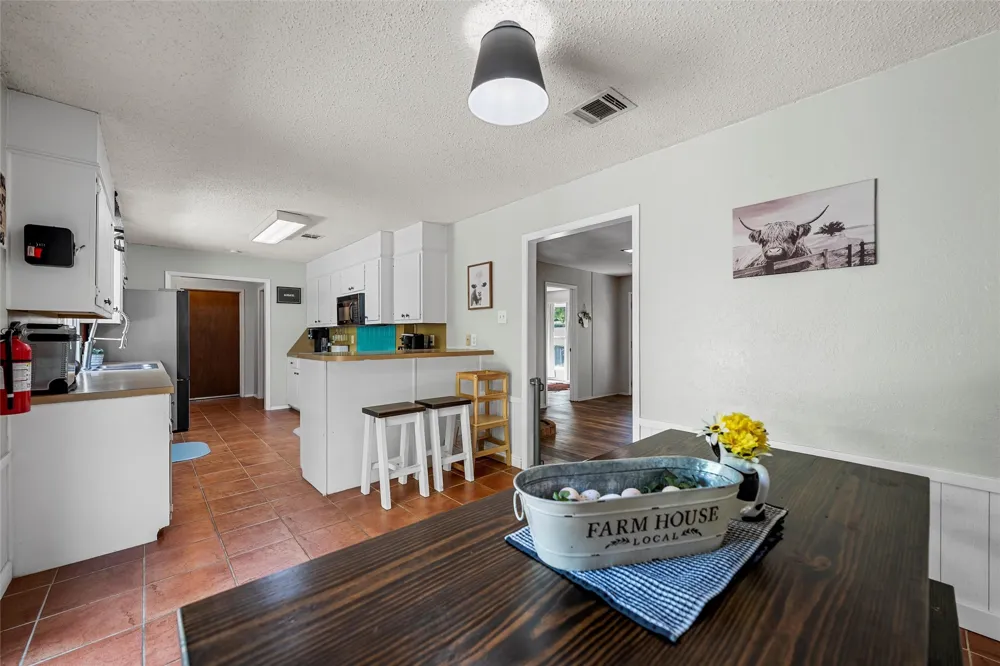 611 Rosenthal Road Lorena, TX 76655