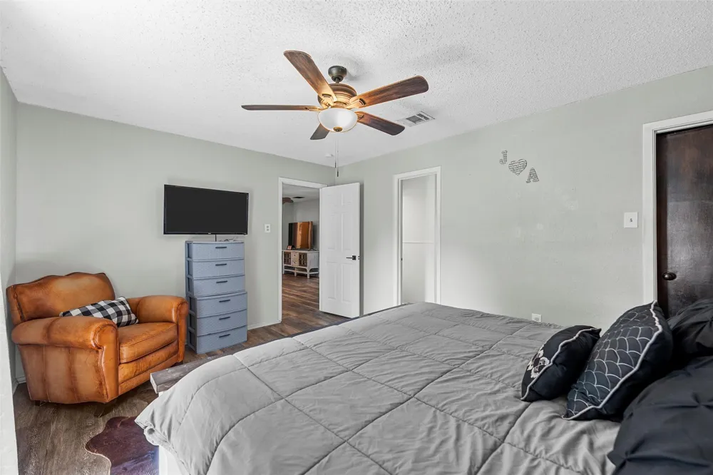 611 Rosenthal Road Lorena, TX 76655