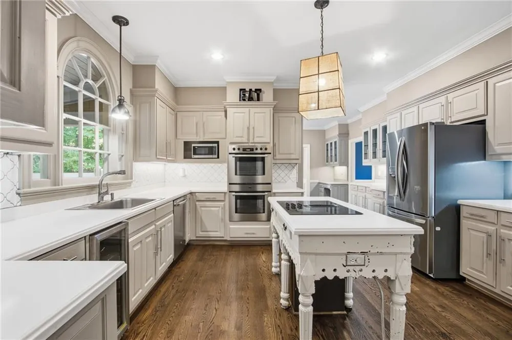 135 Gilford Way Sandy Springs, GA 30350