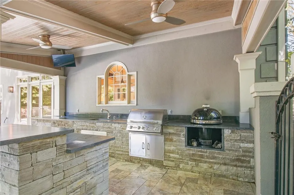 135 Gilford Way Sandy Springs, GA 30350