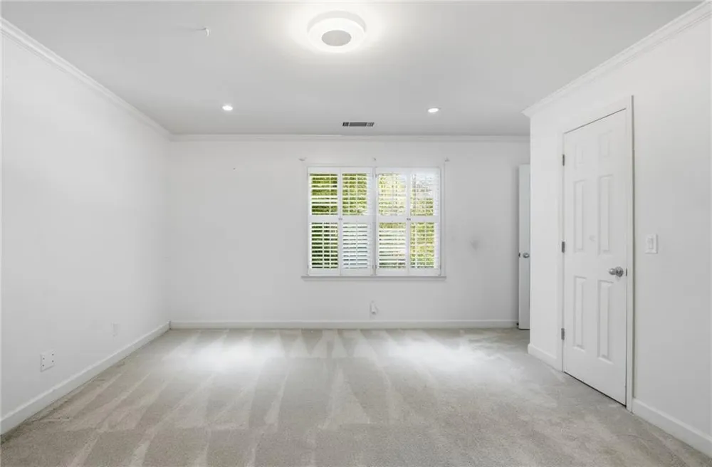 135 Gilford Way Sandy Springs, GA 30350
