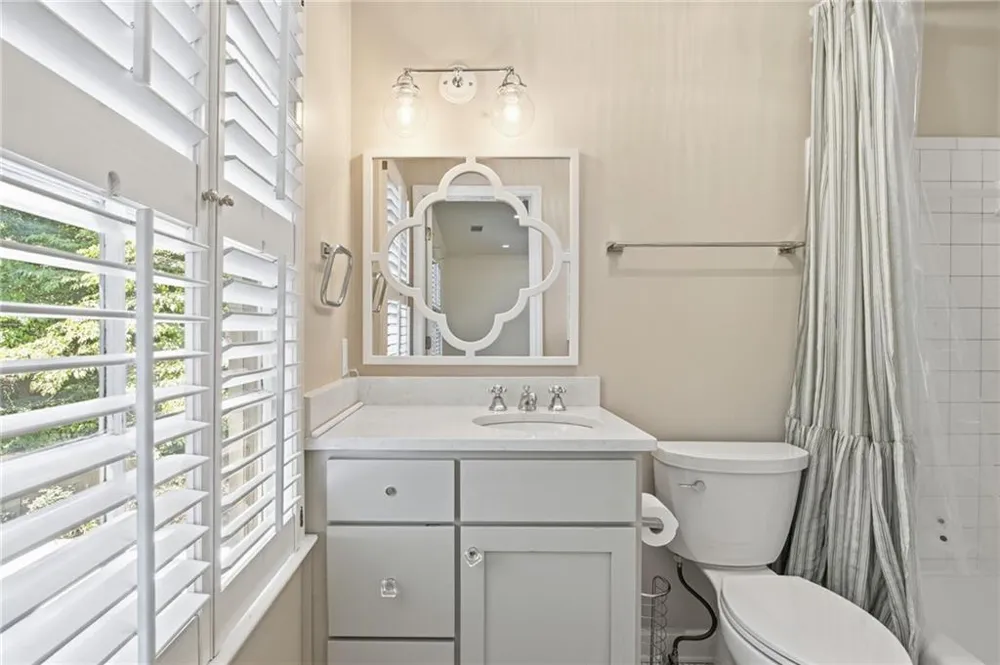 135 Gilford Way Sandy Springs, GA 30350