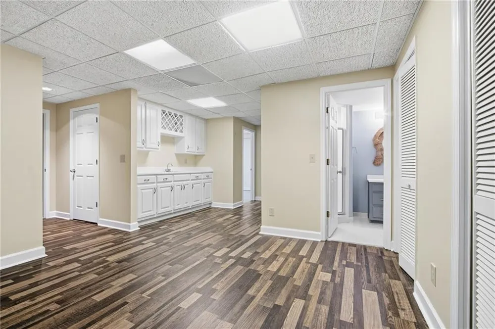 135 Gilford Way Sandy Springs, GA 30350