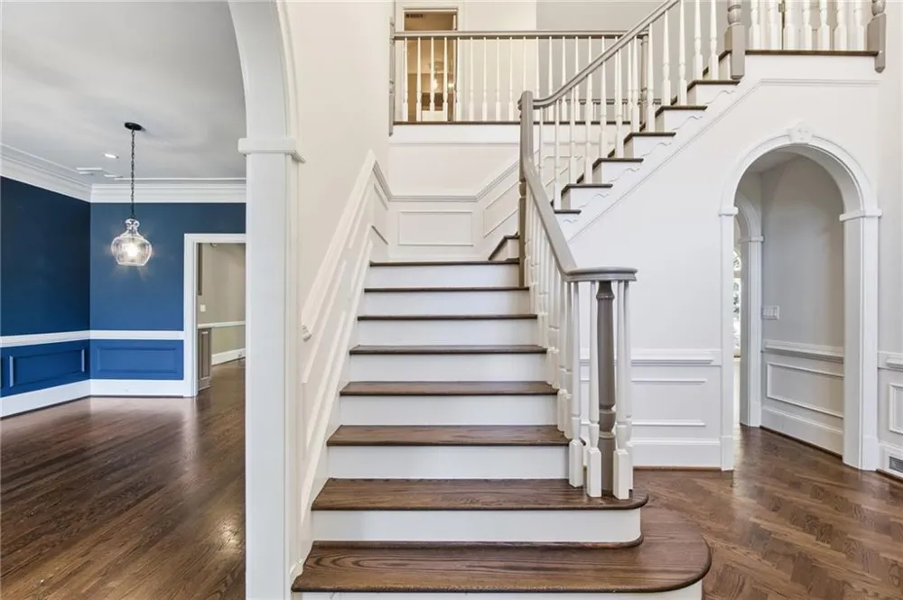 135 Gilford Way Sandy Springs, GA 30350