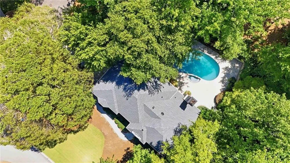 135 Gilford Way Sandy Springs, GA 30350