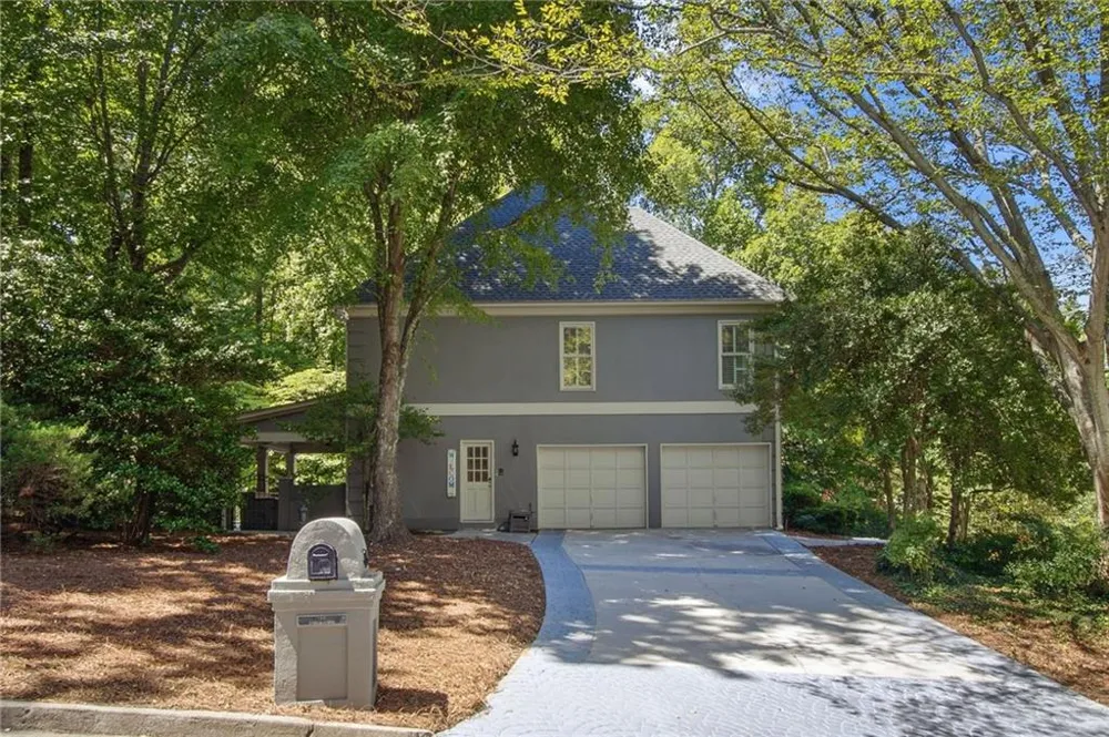 135 Gilford Way Sandy Springs, GA 30350