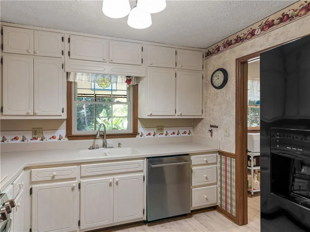 133 Belair Trail Stockbridge, GA 30281