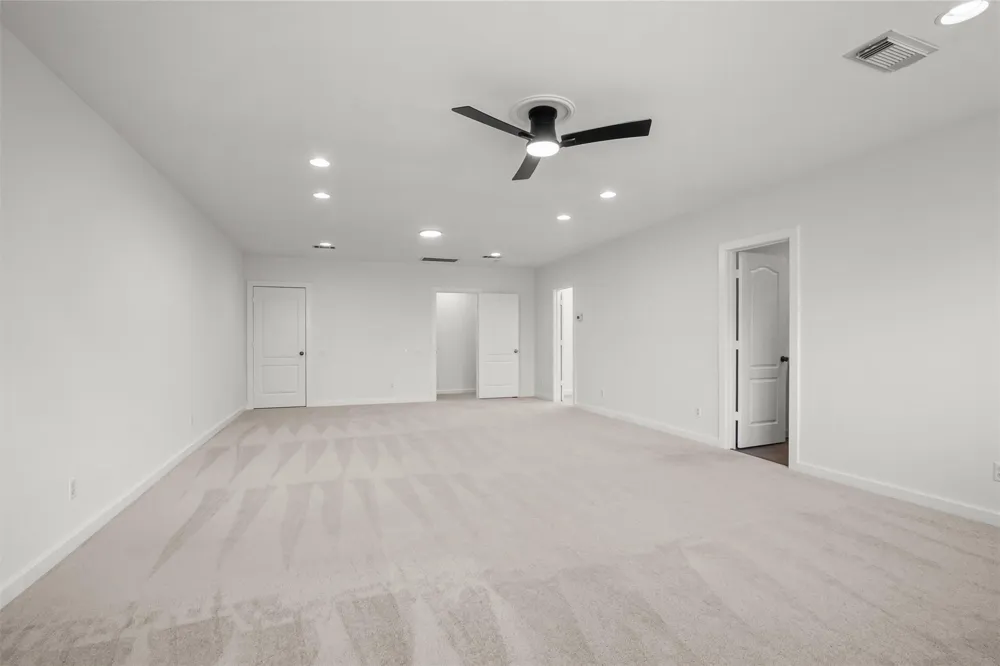 4420 Blossom Street Houston, TX 77007