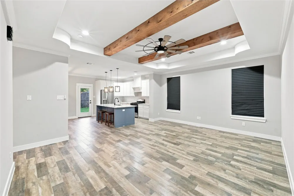 36 Prairie Oaks Drive La Marque, TX 77510